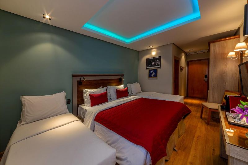 スイート, Boutique Britanico