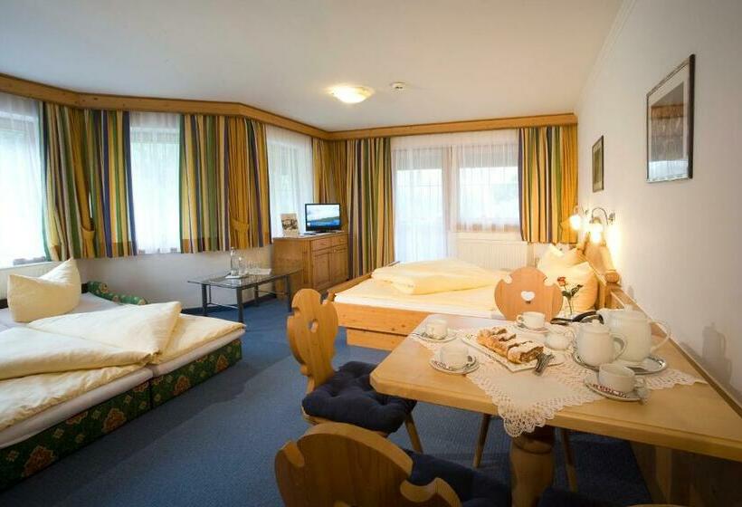 スタンダードトリプルルーム, Alpenhotel Tirolerhof Gerlos