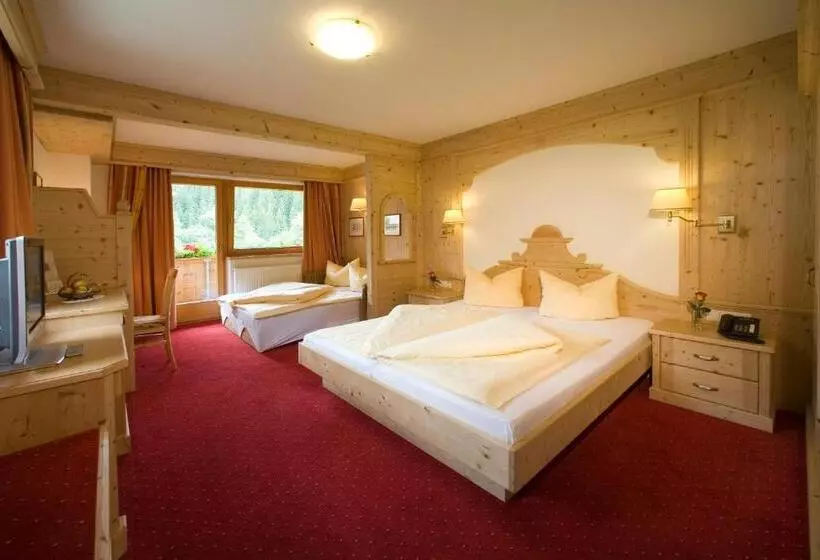 スーペリアの４人部屋, Alpenhotel Tirolerhof Gerlos