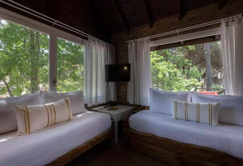 بانگلوی استاندارد, Carilo Village Apart Hotel & Spa