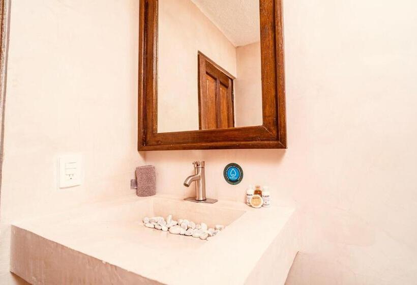 חדר סטנדרט, Mezcal