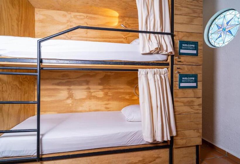 מיטה בחדר משותף, Mezcal