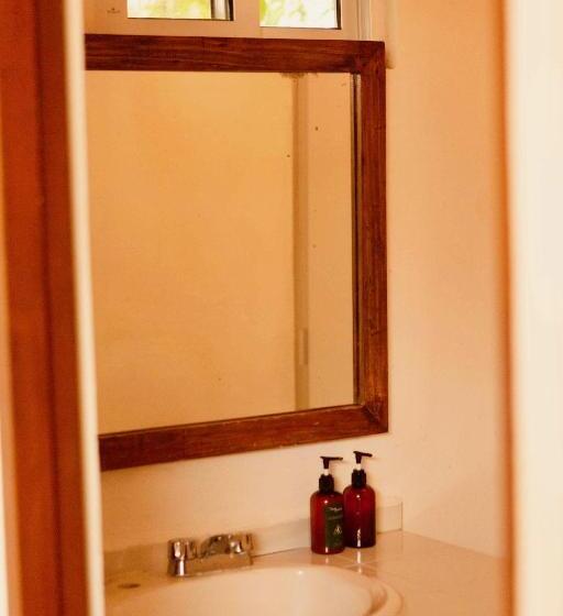 חדר סטנדרט לארבעה, Mezcal