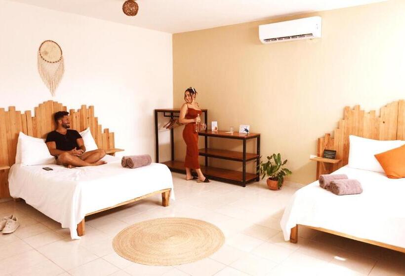 חדר סטנדרט לארבעה, Mezcal