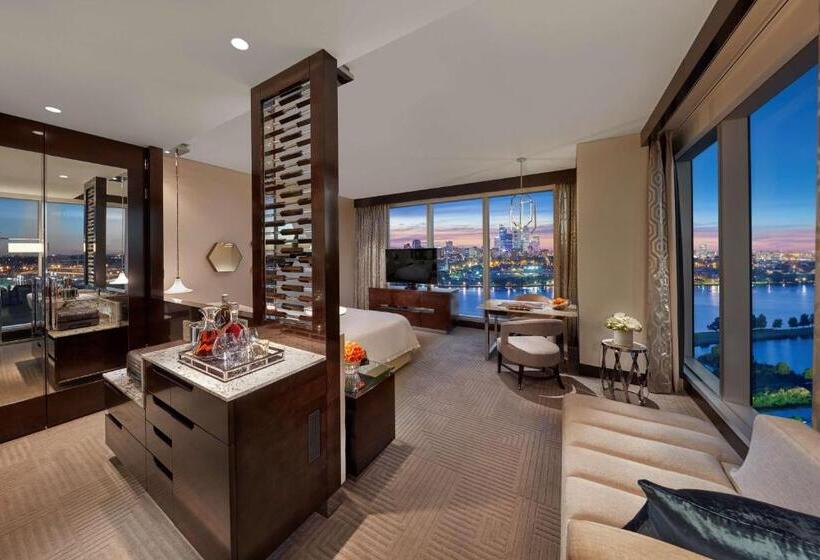 إستوديو قياسى, Crown Towers Perth