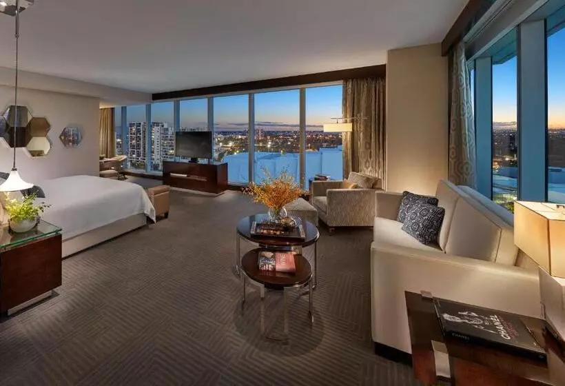 سوییت اجرایی, Crown Towers Perth
