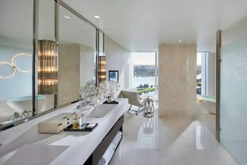 سوئیت کلاب, Crown Towers Perth
