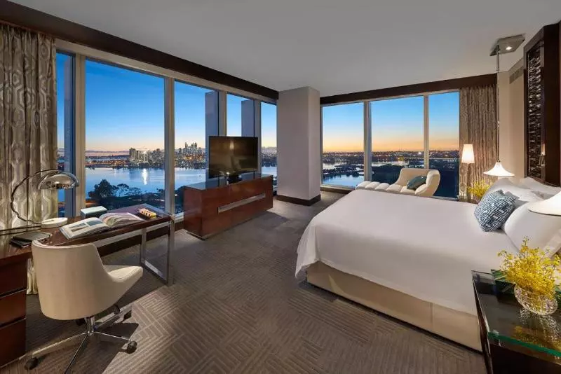 سوئیت کلاب, Crown Towers Perth