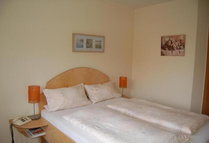 스탠다드 룸, Deichvoigt