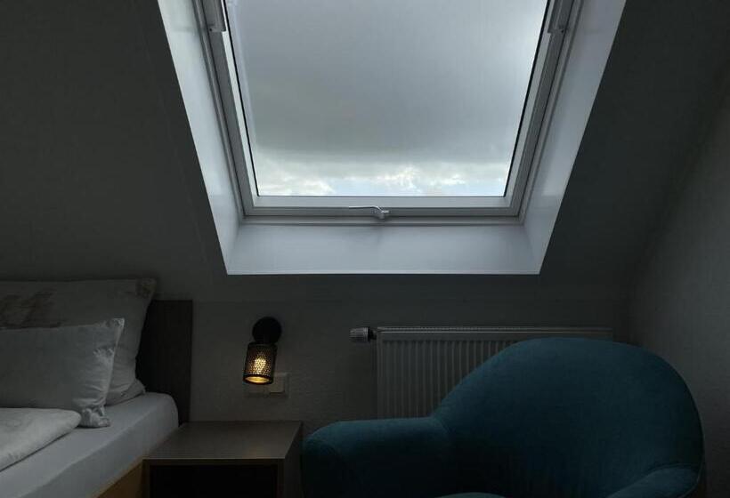 스탠다드 룸, Deichvoigt