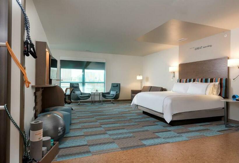 Люкс Кровать Кинг, Even Hotel Omaha Downtown   Old Market, An Ihg