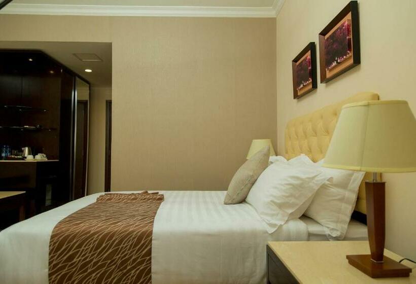 اتاق سوپریور, Getfam