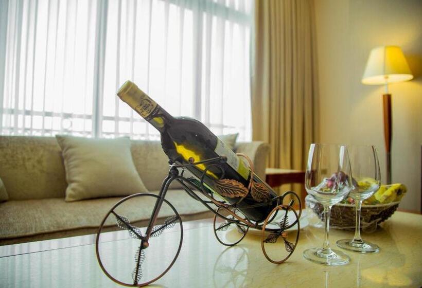 سوییت اجرایی, Getfam