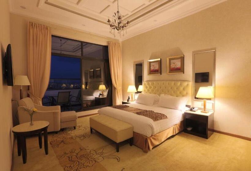 سوئیت پرزیدنت, Getfam