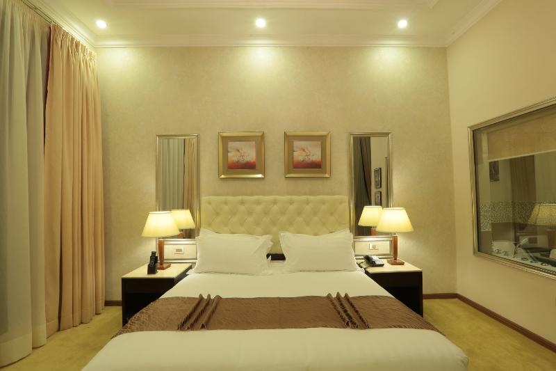 سوییت جونیور, Getfam