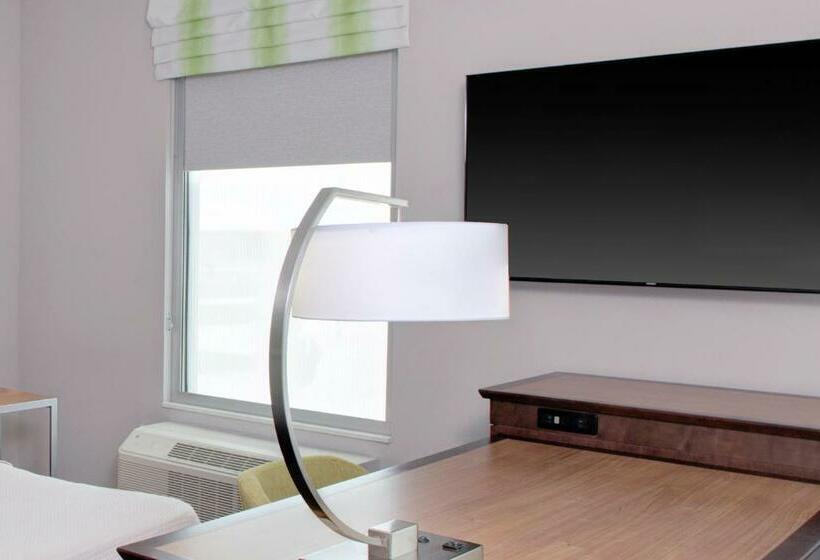 身障者適用キングサイズベッドルーム, Hampton Inn & Suites Columbus Scioto Downs