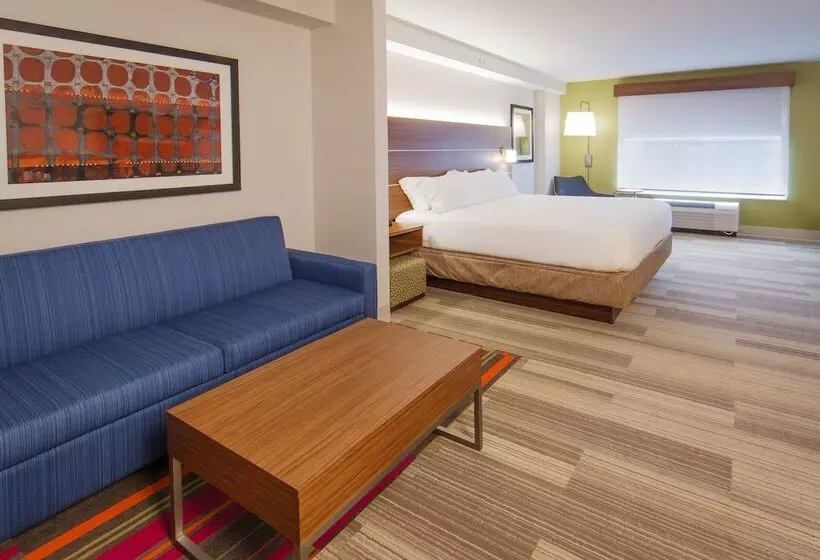 スイート, Holiday Inn Express Gatlinburg Downtown, An Ihg