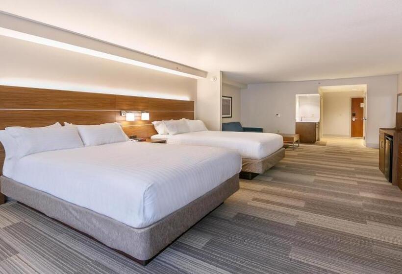 סוויטה, Holiday Inn Express Gatlinburg Downtown, An Ihg