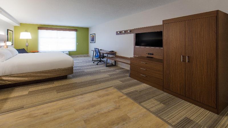 סוויטה מותאמת לאדם עם מוגבלויות, Holiday Inn Express Gatlinburg Downtown, An Ihg