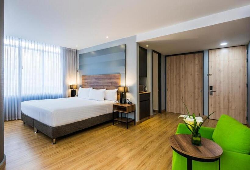 Полулюкс Вид на Город, La Quinta By Wyndham Medellin