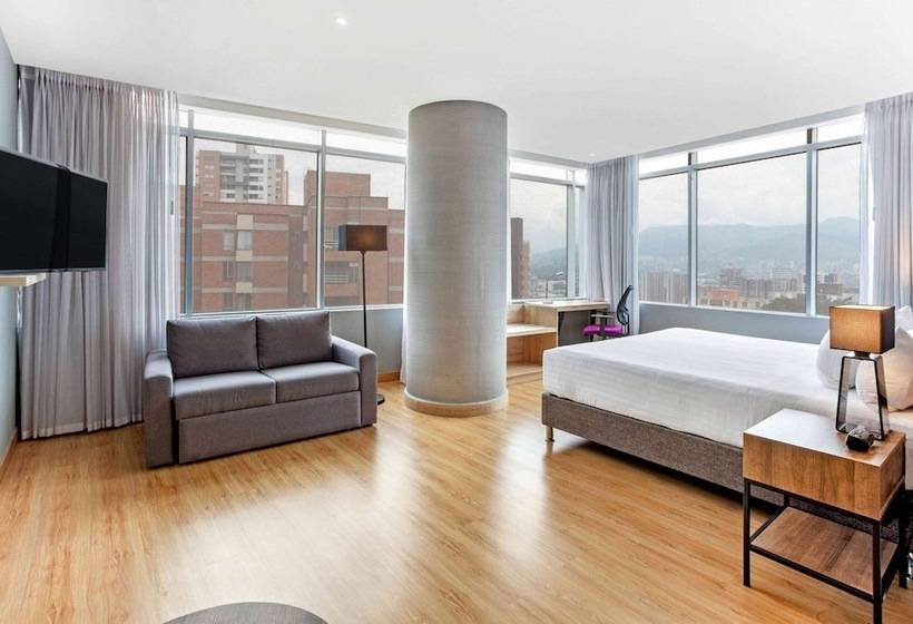 주니어 스위트 도시 전망, La Quinta By Wyndham Medellin