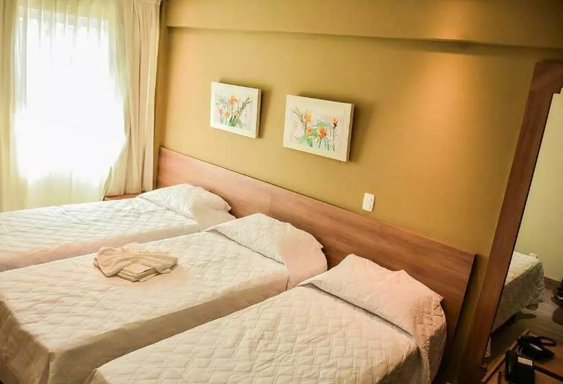 スタンダードトリプルルーム, Mont Blanc Suites Duque De Caxias