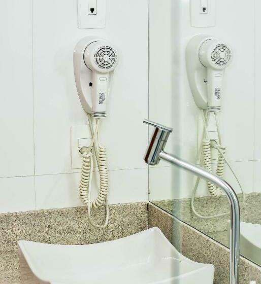 スタンダードルーム, Mont Blanc Suites Duque De Caxias