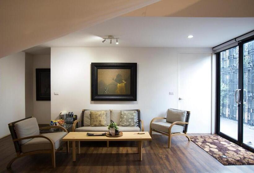 带花园景观和一个卧室的别墅, Nhapha Khaoyai Resort