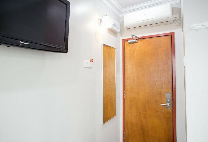 חדר סופריור, Pj Park