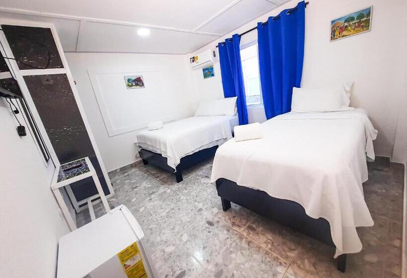 Номер Стандарт Трехместный, Posada Enilda