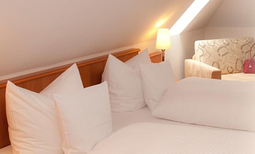 标准间, Schuberths Am Schloss