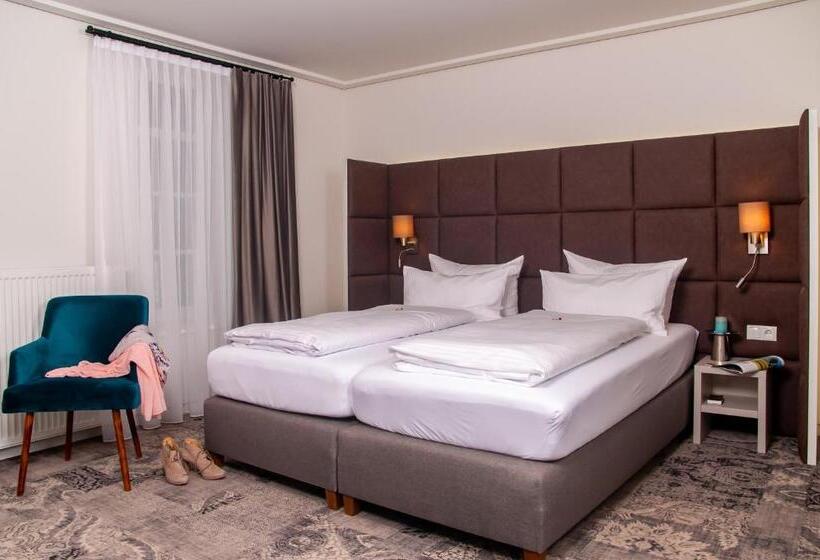 适合残疾人使用的标准间, Schuberths Am Schloss