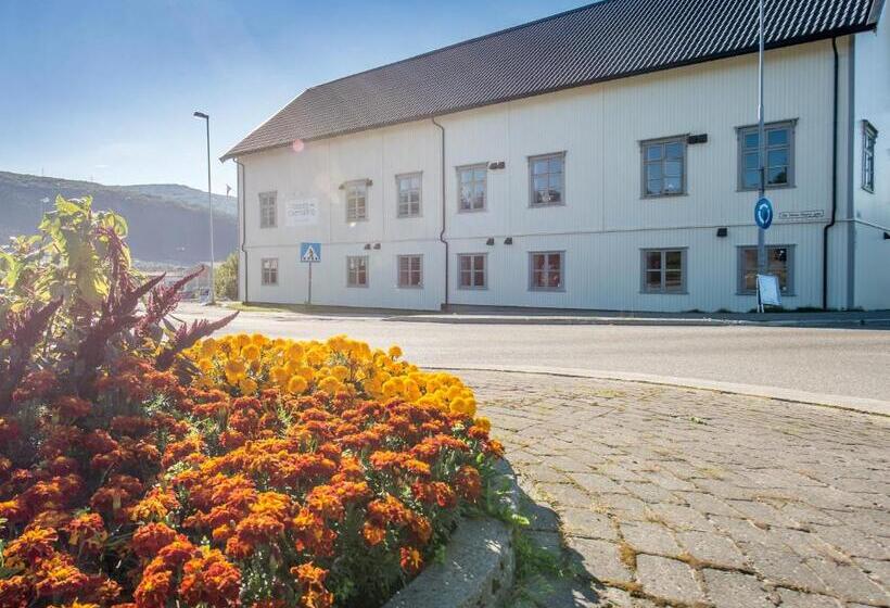 1 Bedroom Penthouse Apartment, Toranes Overnatting