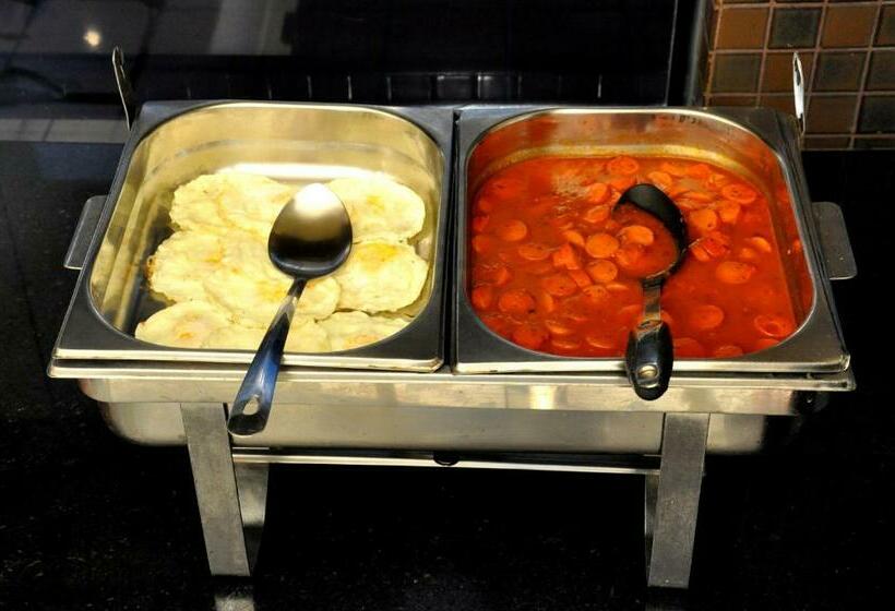 اتاق اکونومی یک تخته, Veneza Plaza