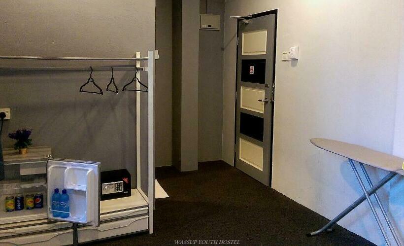 Номер Superior, Wassup Youth Hostel