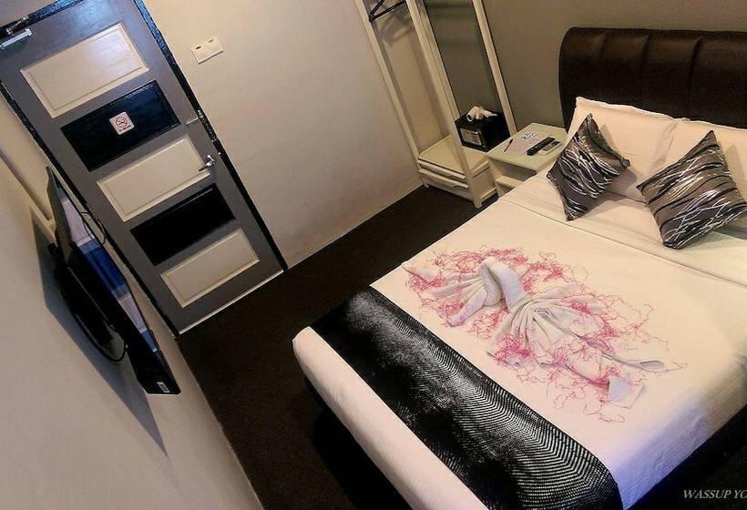 Номер Стандарт, Wassup Youth Hostel