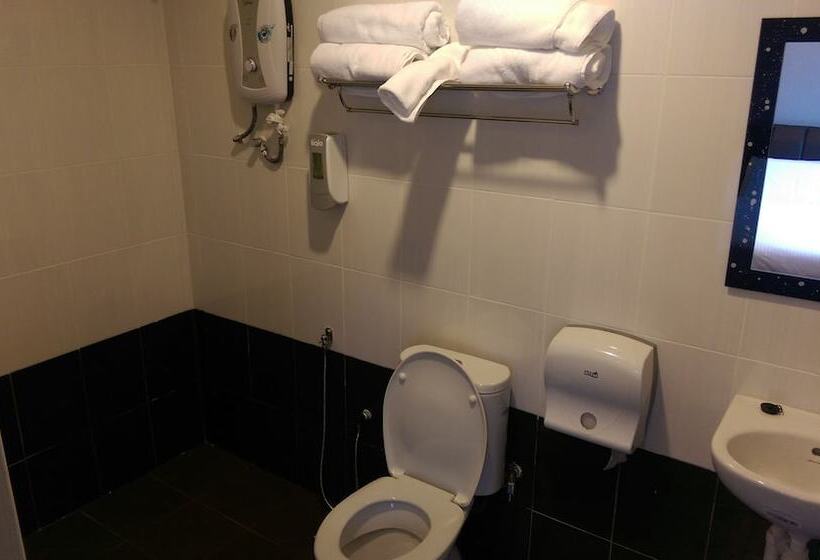 Номер Стандарт, Wassup Youth Hostel