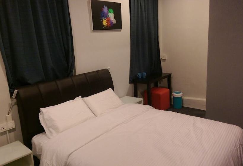 Номер Стандарт, Wassup Youth Hostel