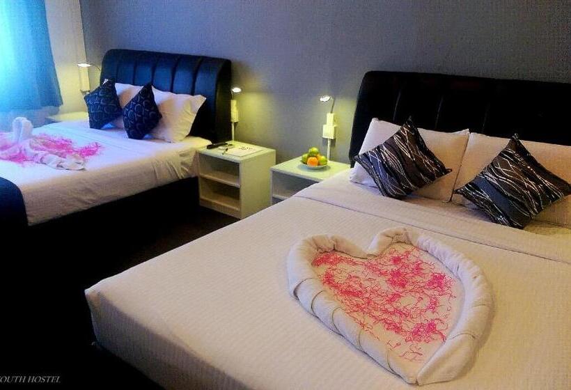 Четырехместный Номер Стандарт, Wassup Youth Hostel