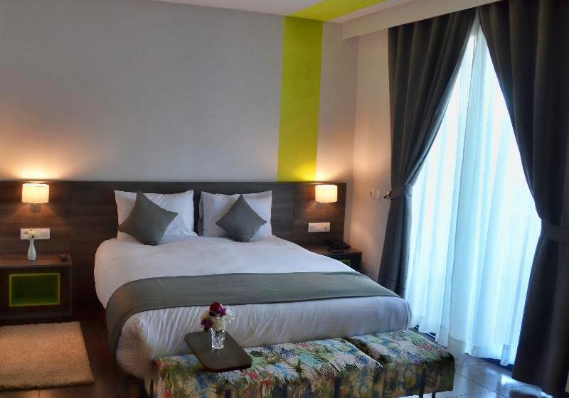 اتاق سوپریور, Wazo