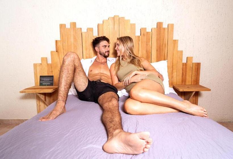 חדר סטנדרט, Mezcal