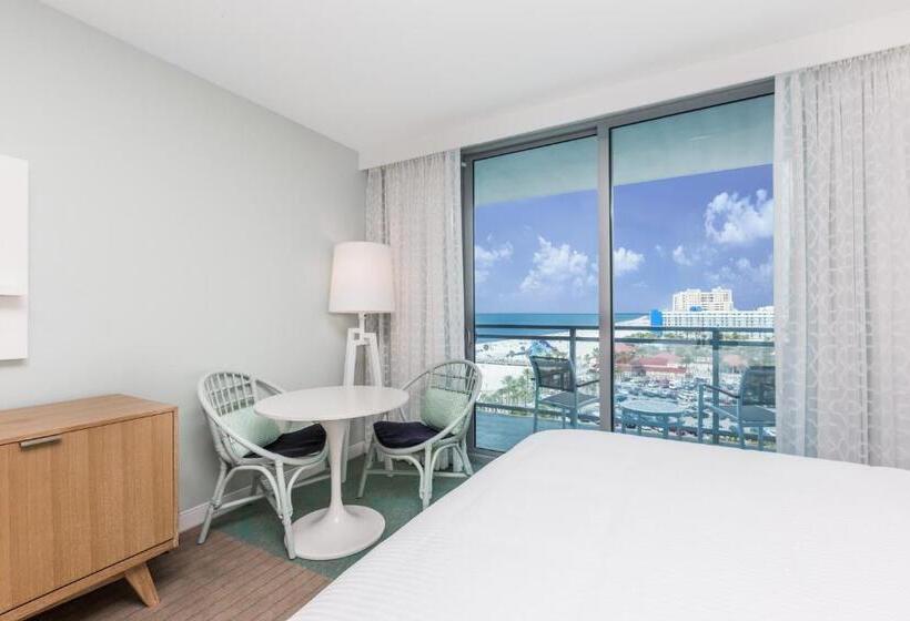 Номер Deluxe Кровать Кинг с Видом, Wyndham Grand Clearwater Beach