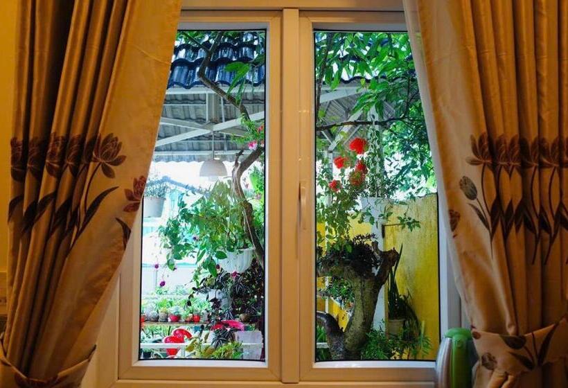 اتاق خانوادگی با چشم‌انداز باغ, Villa   Hotel Nam Khang 2 Dalat