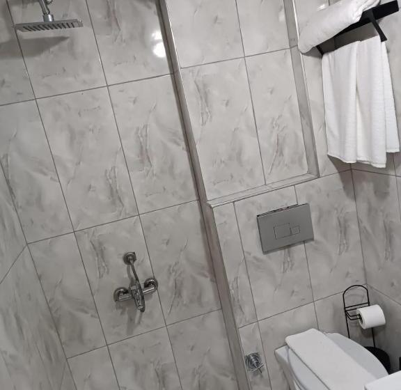Трехместный Номер Deluxe, Grand Bona Sera