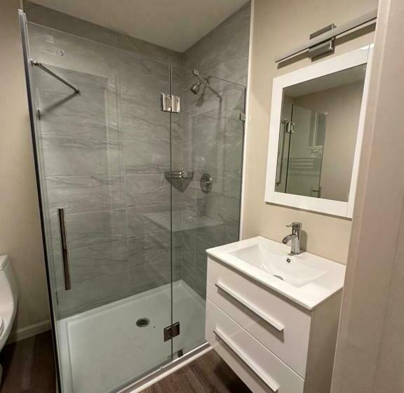 Номер Deluxe, Crater Lake Gateway   Hwy 140