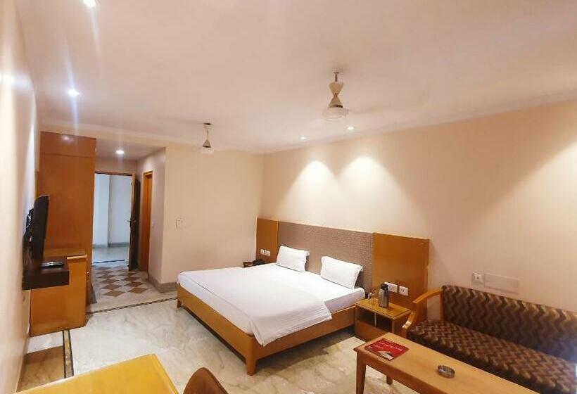 スーペリアールーム, Shrinath Palace