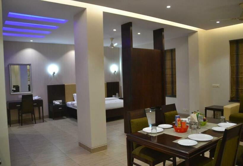 スイート, Shrinath Palace