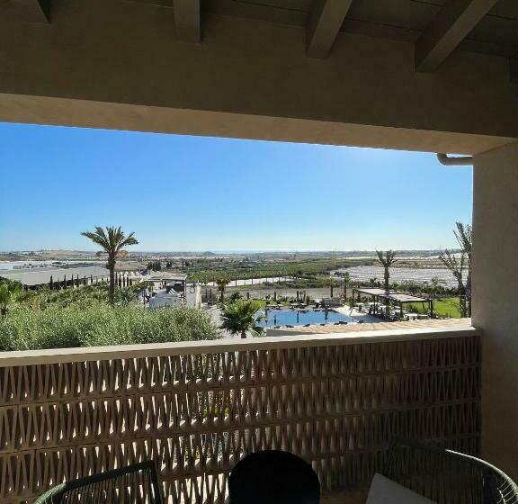 Номер Deluxe Вид на Море, Terreforti Luxury Village