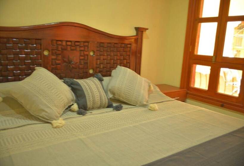 스탠다드 룸, Castillo Santa Cecilia