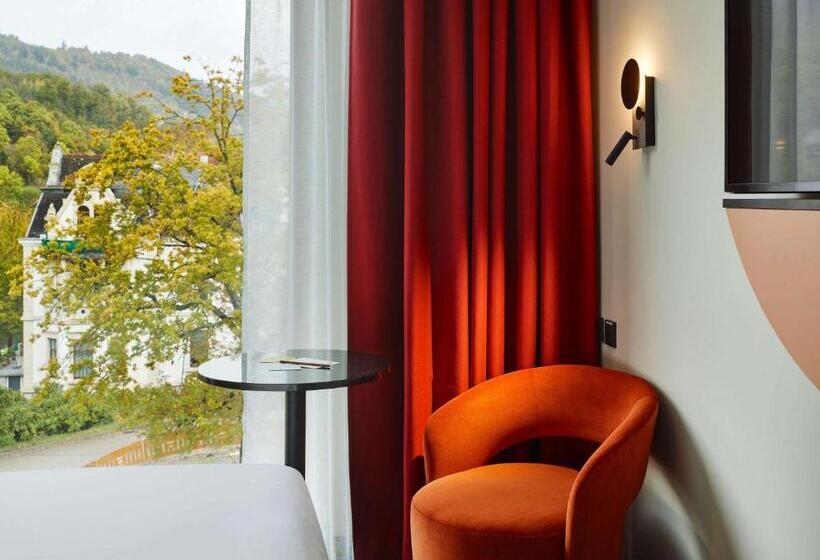 컴포트 룸, Tribe Baden Baden